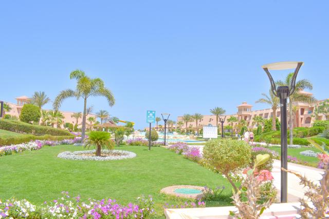 Jasmine Palace Resort