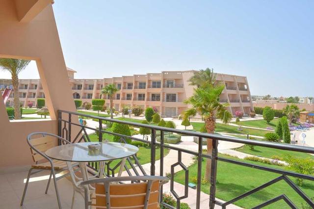 Jasmine Palace Resort