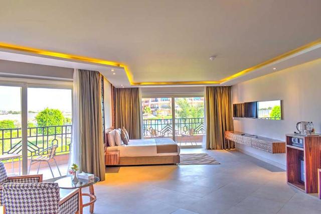 Jasmine Palace Resort