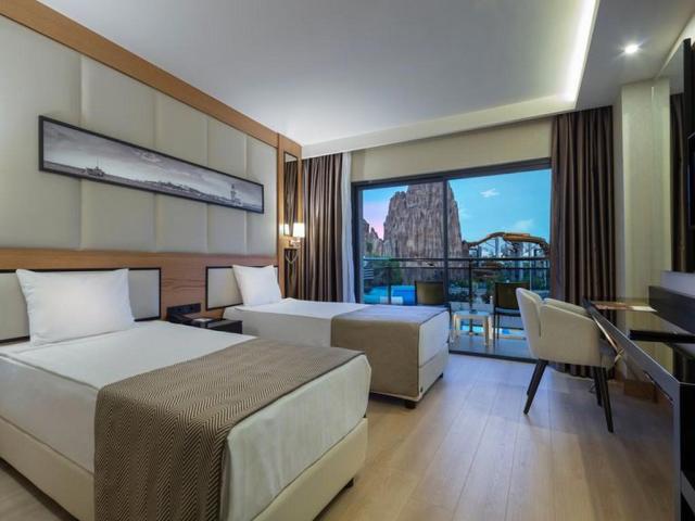 Aydinbey Queen's Palace & Spa