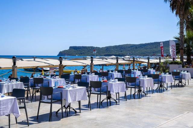 Armas Gül Beach