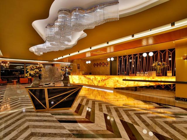 Diamond De Luxe Hotel & Spa