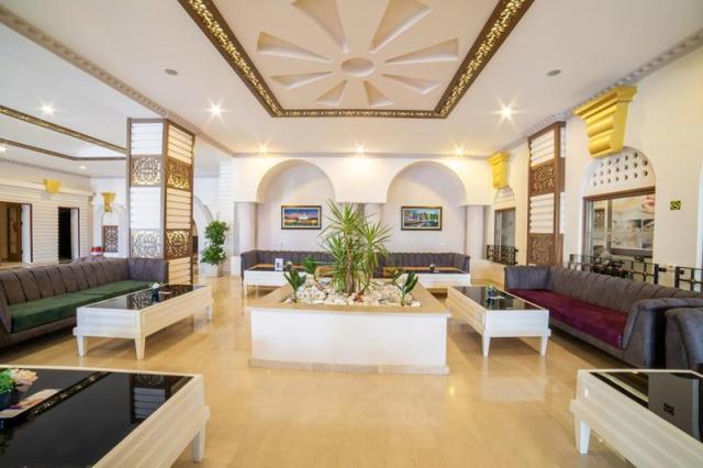 CLUB PARADISO HOTEL