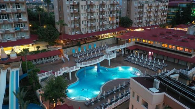CLUB PARADISO HOTEL