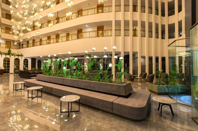 Alexia Resort
