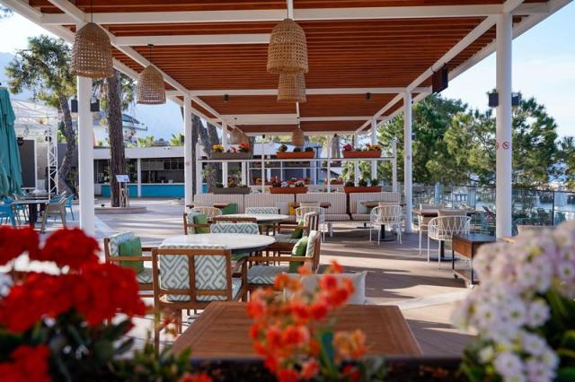 Akra Kemer