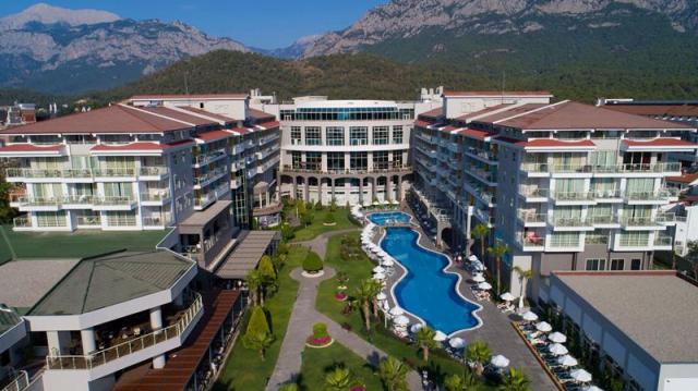 Akra Kemer