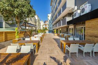 Royalisa City Apart