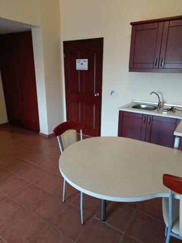 Lemas Suite