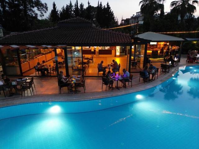 Lemas Suite