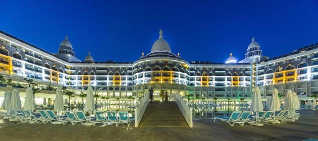 Diamond Premium Hotel & SPA