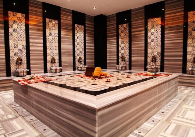 Diamond Premium Hotel & SPA
