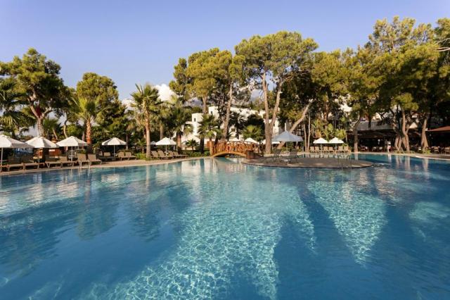 Seven Seas Hotel Life