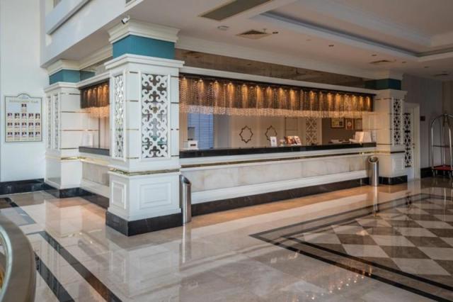 Karmir Resort