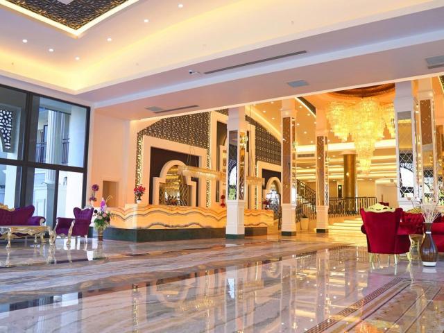 Dream World Palace