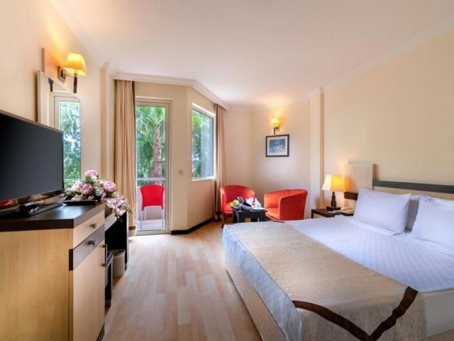 Orfeus Park Hotel