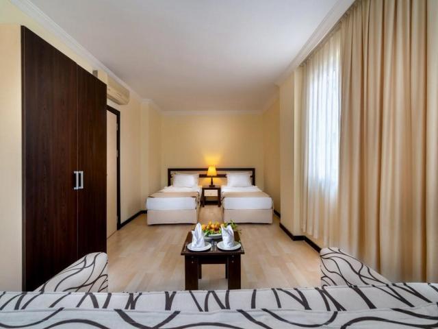 Orfeus Park Hotel