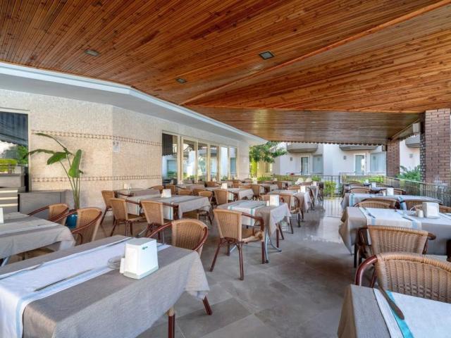 Orfeus Park Hotel