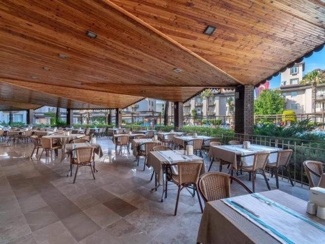 Orfeus Park Hotel