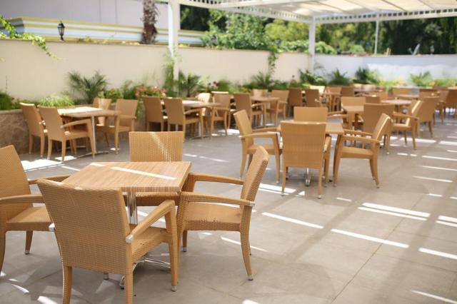 Imperial Sunland Resort