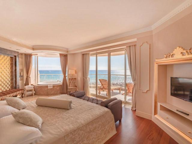 Starlight Resort