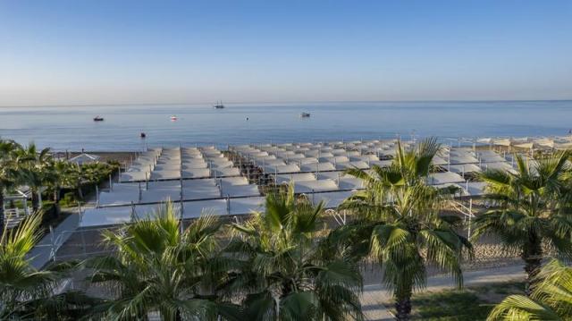 Jadore Deluxe Hotel And Spa