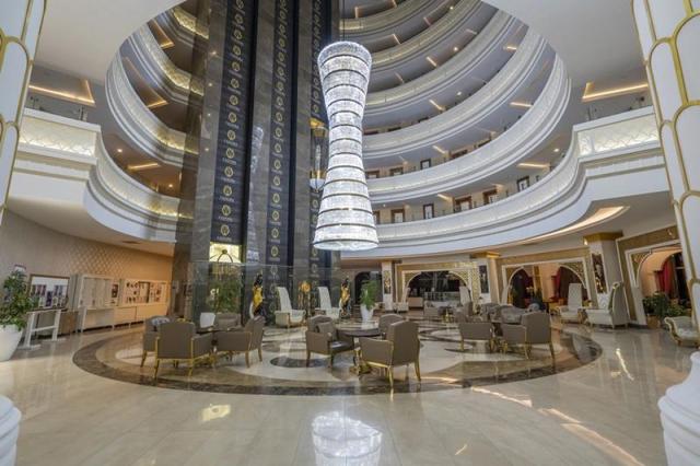 Jadore Deluxe Hotel And Spa