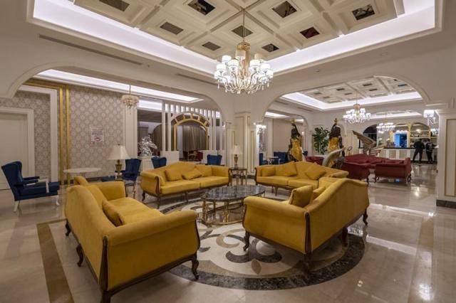 Jadore Deluxe Hotel And Spa