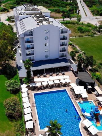 Q Ella Beach