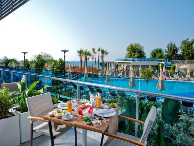 Selene Beach & Spa