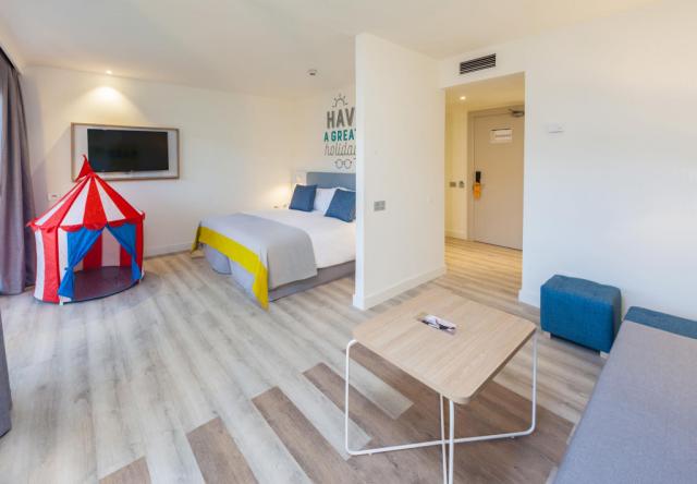 Abora Interclub Atlantic by Lopesan