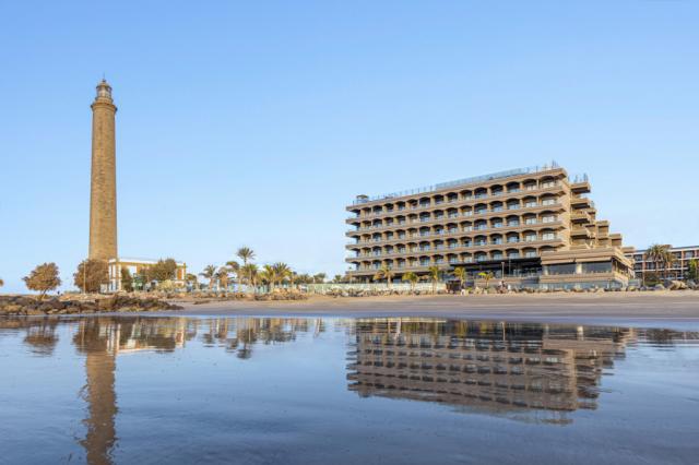 Faro Lopesan Collection