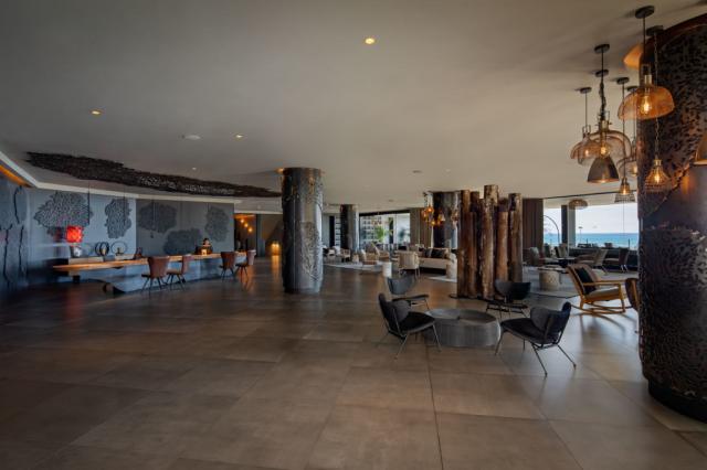 Faro Lopesan Collection