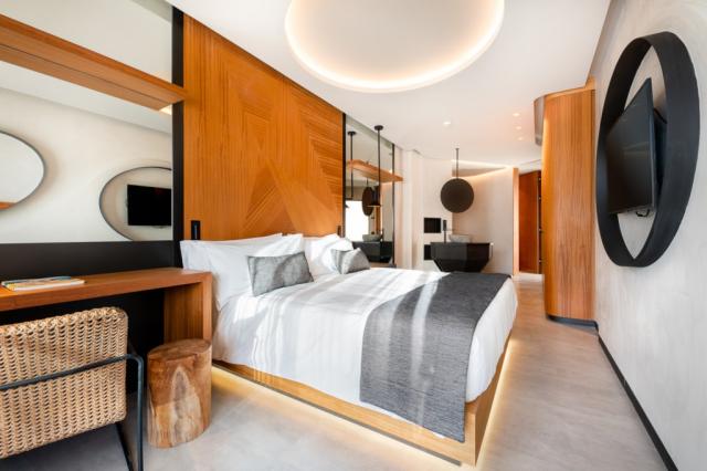 Faro Lopesan Collection