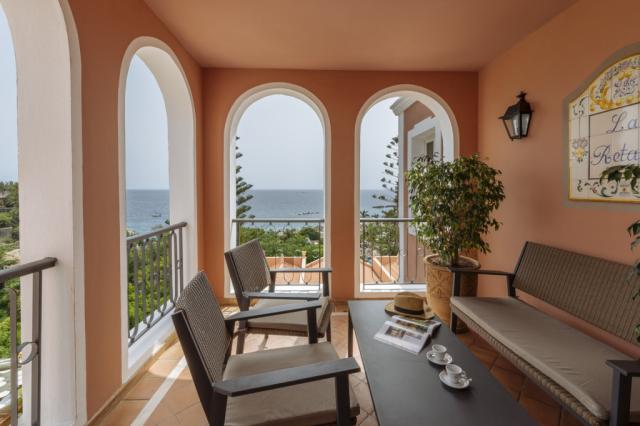 Bahia Del Duque Villas