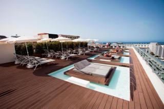 Coral Suites & Spa