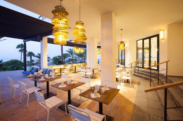 Corallium Dunamar by Lopesan
