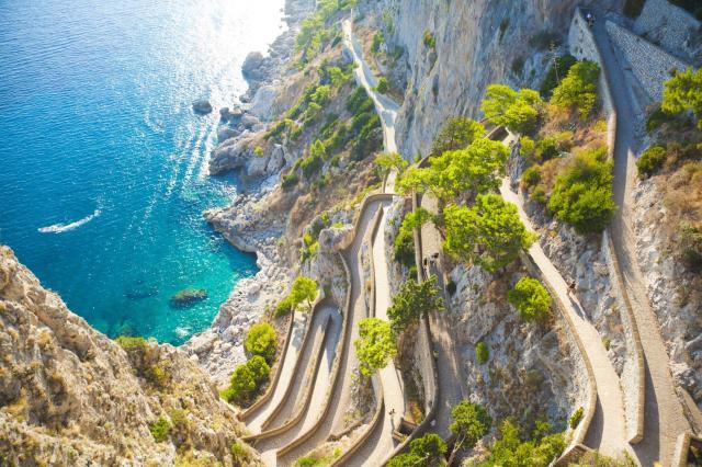 Klenoty Talianska: Ischia a Capri