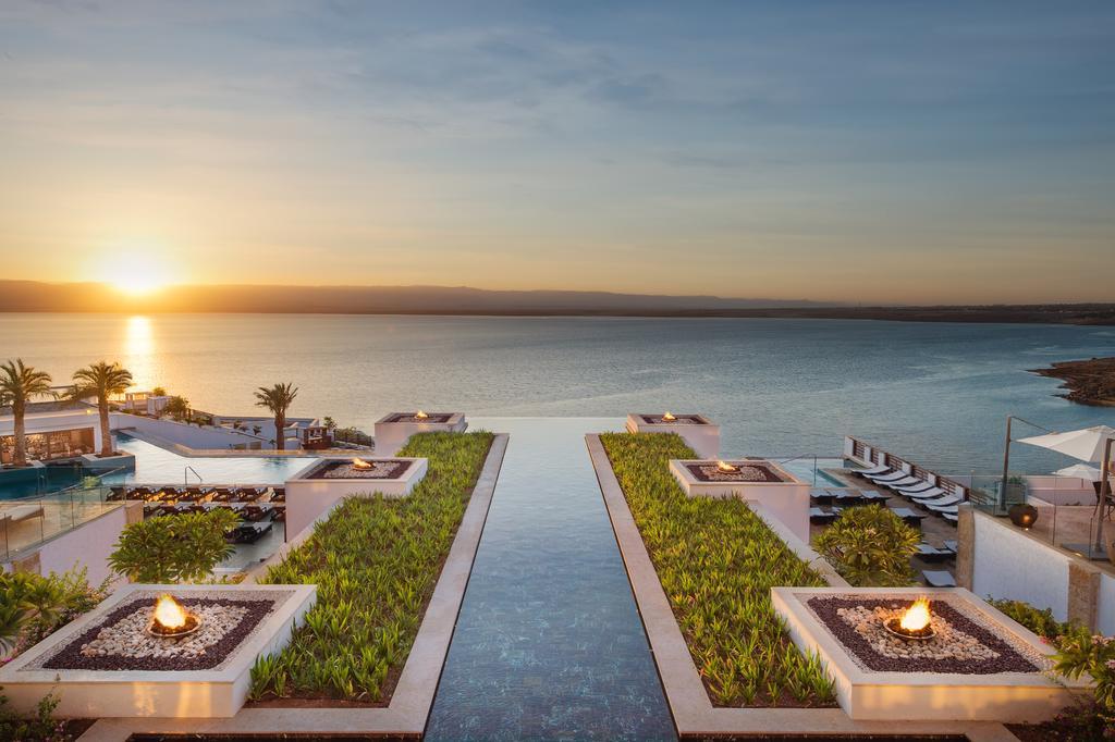 Jordánsko, Mŕtve more: Hilton Dead Sea Resort 5*