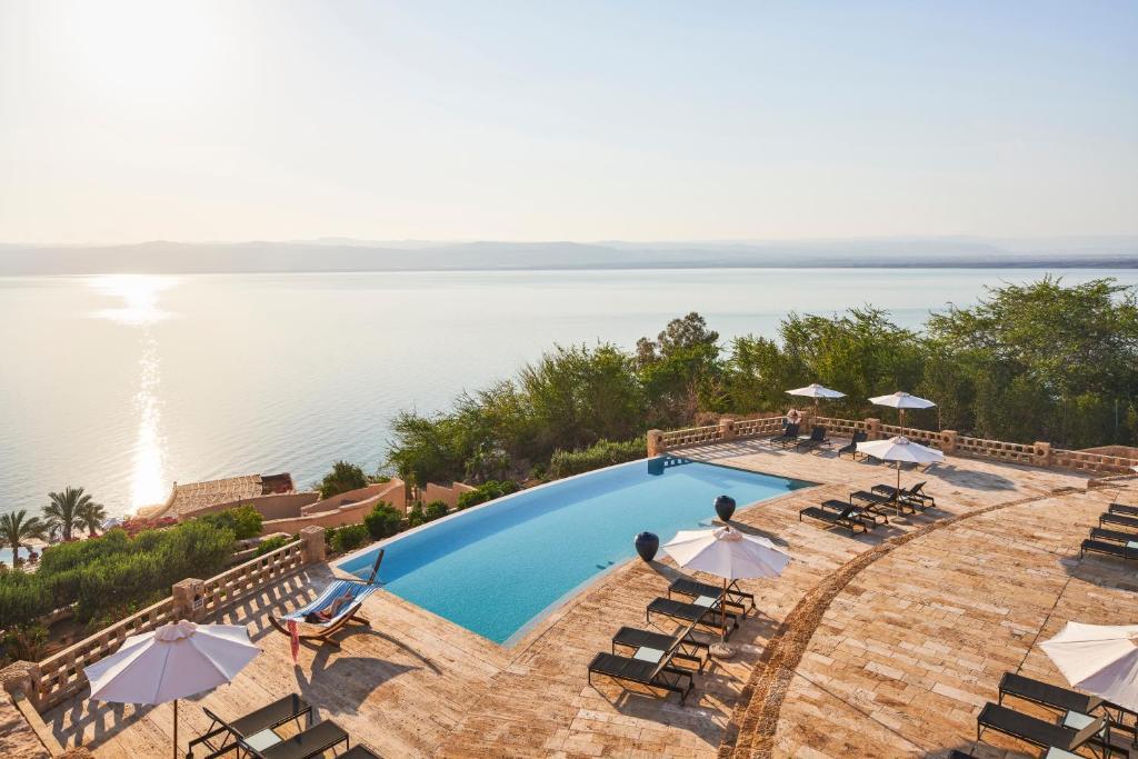 Jordánsko, Mŕtve more: Mövenpick Resort & Spa Dead Sea 5*
