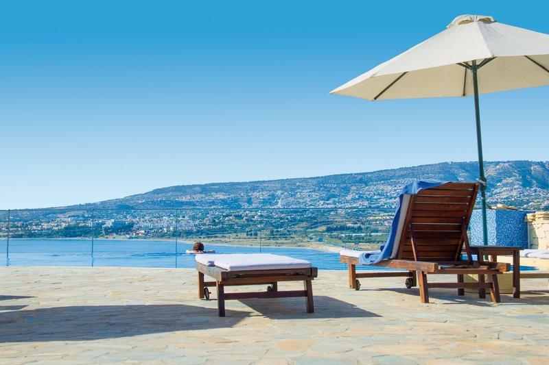 Cyprus, Paphos: Theo Sunset Bay Holiday Village 4*