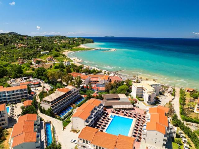 Korfu: Angela Beach Hotel & Appartments 3*