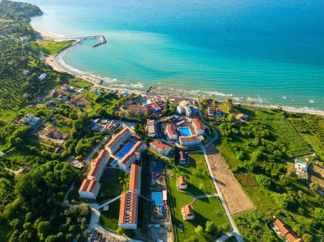 Korfu: Angela Beach Hotel & Appartments 3*