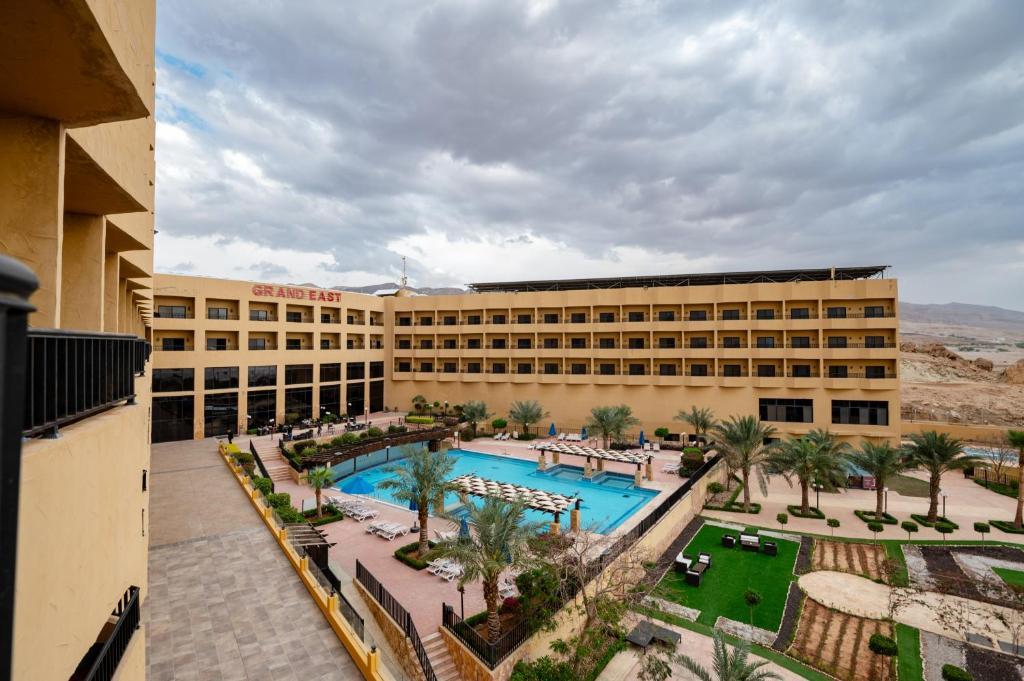 Jordánsko, Mŕtve more: Grand East Dead Sea 4*