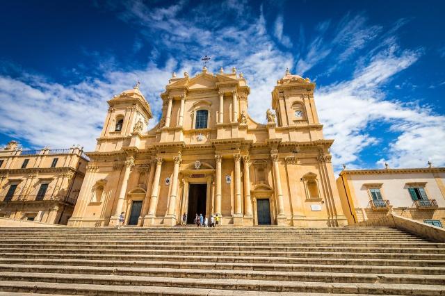 Sicília: Etna, Savoca, Katánia, Syrakúzy a Taormina