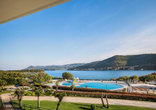 Dubrovník: Club Dubrovnik Sunny Hotel by Valamar 3*