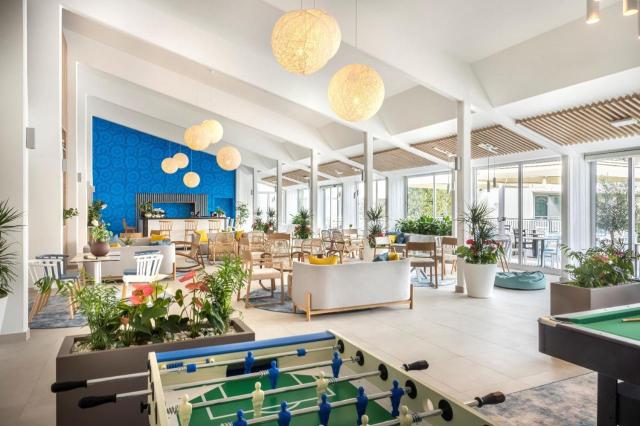 Dubrovník: Club Dubrovnik Sunny Hotel by Valamar 3*