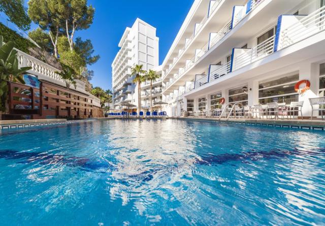 Malorka: Globales Palmanova Palace 4*
