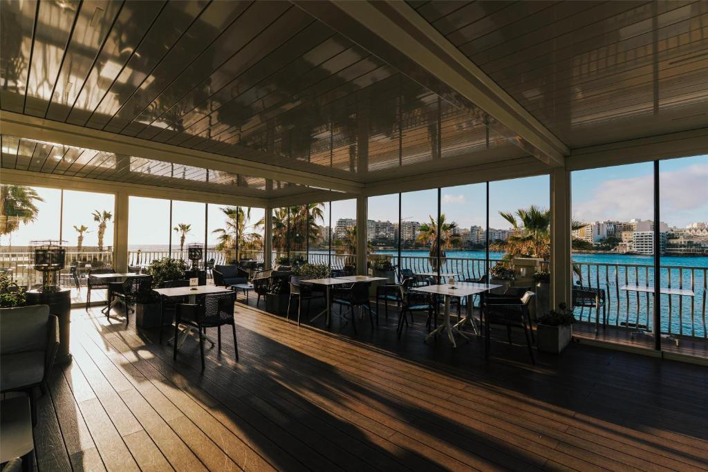 Malta: Cavalieri Art 4*
