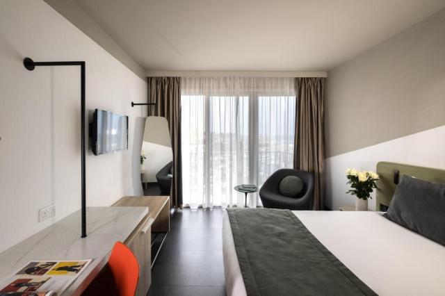 Malta: Cavalieri Art 4*